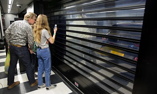 Wereldwijd parkeersysteem Blox Nielsen