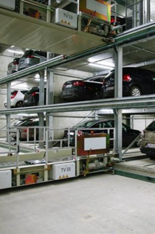 Parkeeroplossing met automatisch parkeersysteem